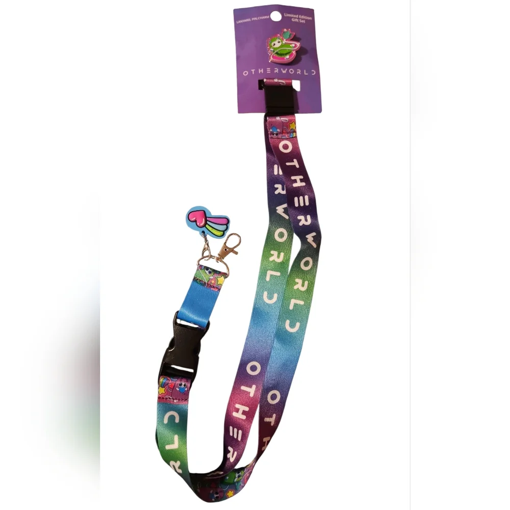 Other World Lanyard & Snacker Snort Gift Set